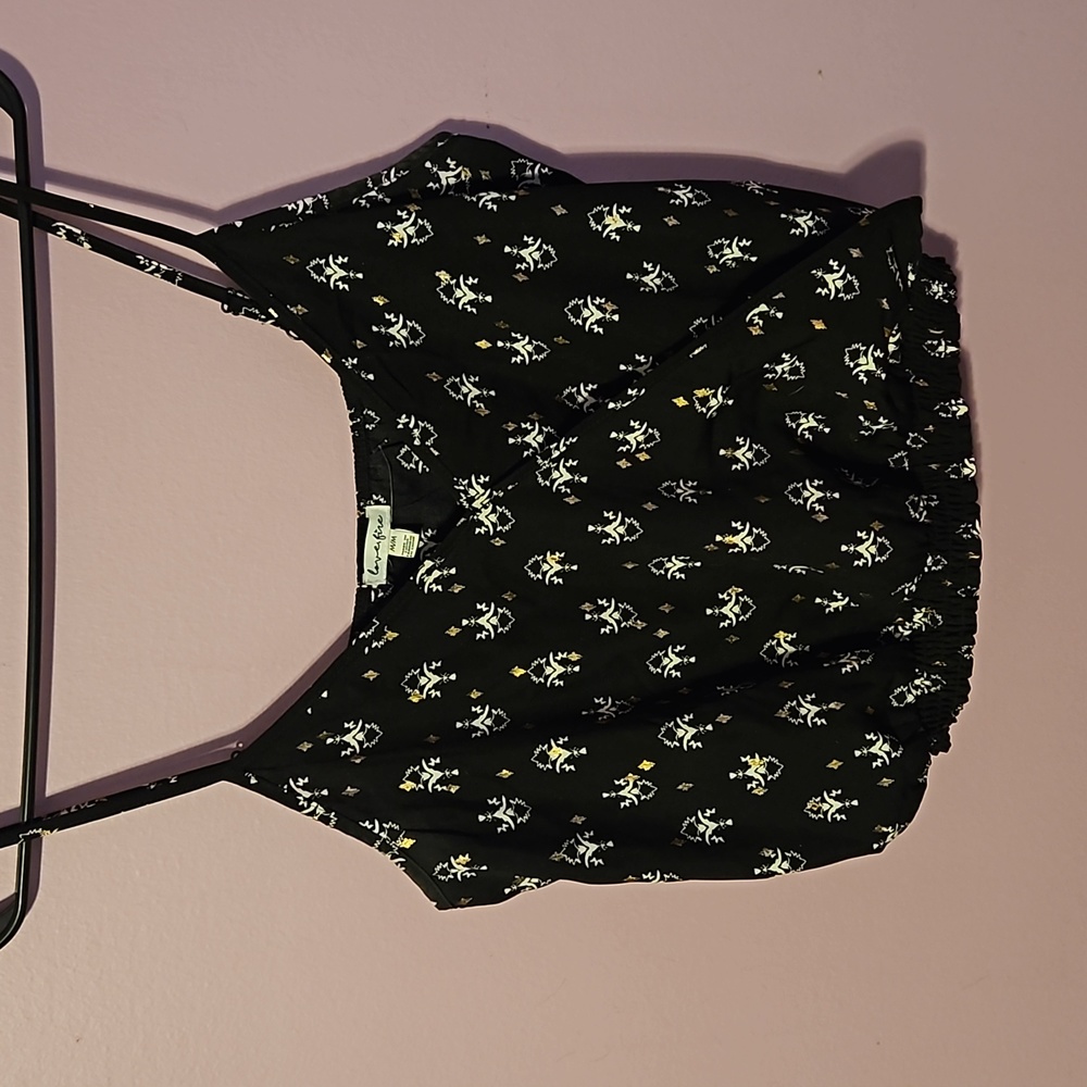 Crop top
